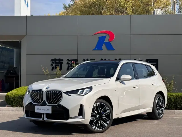 Фотография автомобиля — BMW X3