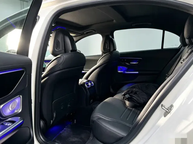 Mercedes-Benz C-Class — Фото автомобиля 5