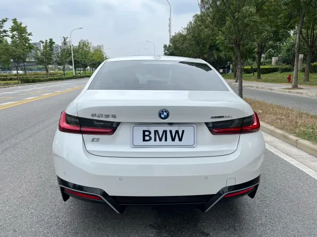 BMW i3 — Фото автомобиля 5