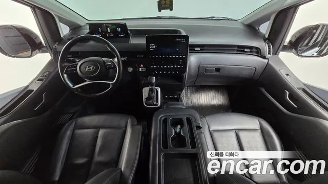 Hyundai Staria — Фото автомобиля 10