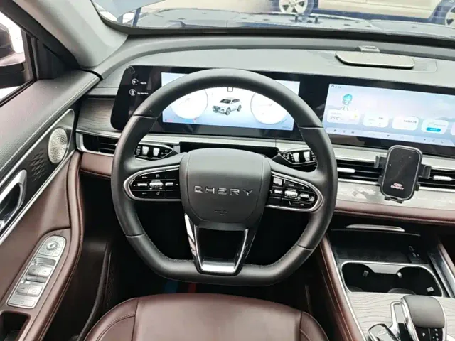 Chery Tiggo 8 PLUS — Фото автомобиля 10