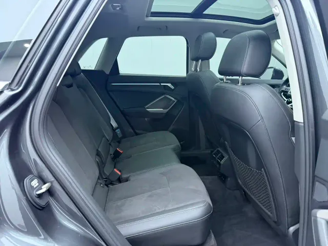 Audi Q3 — Фото автомобиля 10