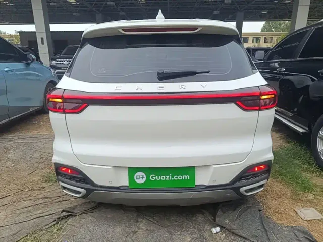 Chery Tiggo 8 — Фото автомобиля 5