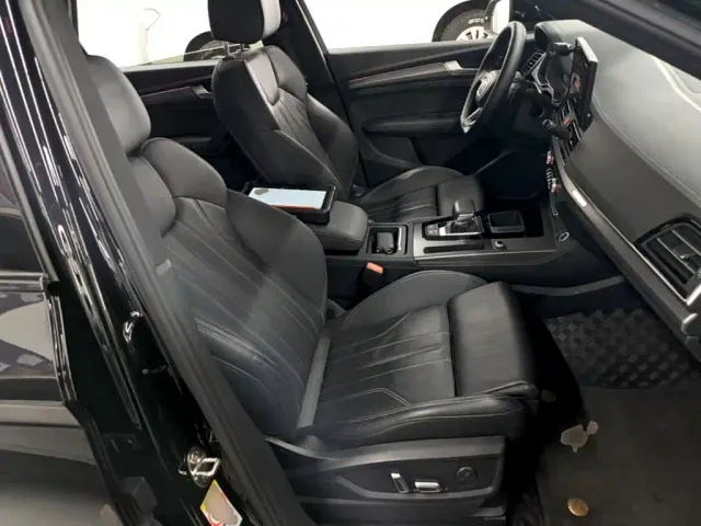 Audi Q5L — Фото автомобиля 24