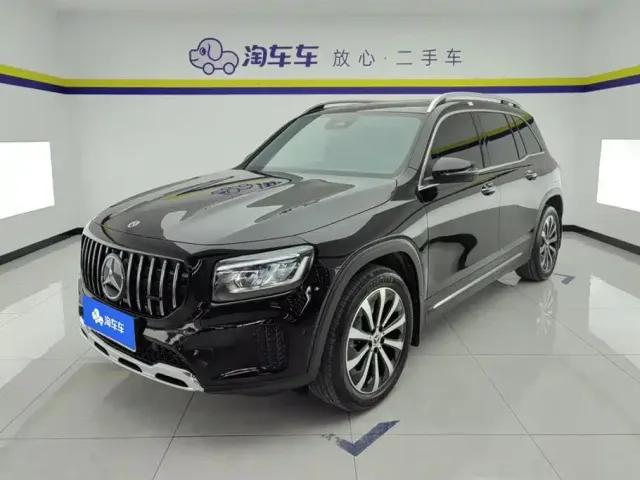 Фотография автомобиля — Mercedes-Benz GLB-Class