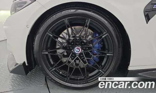BMW M4 G82 — Фото автомобиля 5