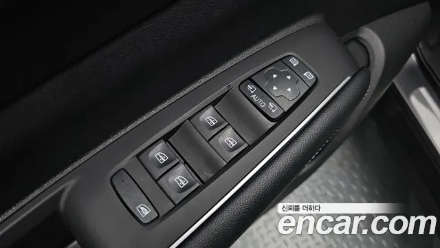 Renault-KoreaSamsung QM6 Новый QM6 2.0 GDe RE Signature 2WD — Фото автомобиля 28