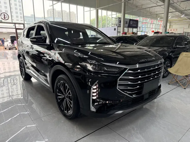 Jetour X70 Plus — Фото автомобиля 3