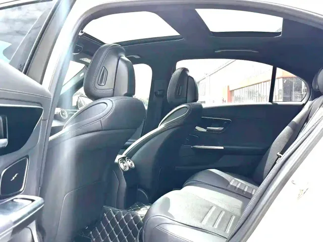 Mercedes-Benz C-Class — Фото автомобиля 9