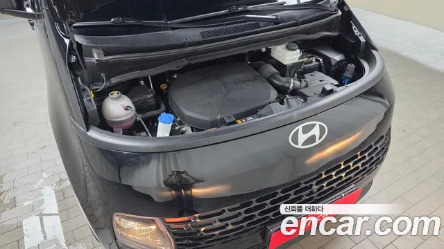 Hyundai Staria Staria 4WD Tourer 9 мест — Фото автомобиля 6