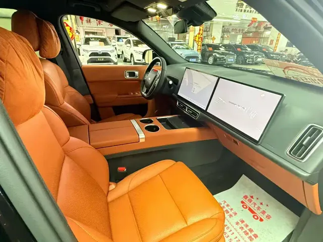 Li Auto L7 — Фото автомобиля 3