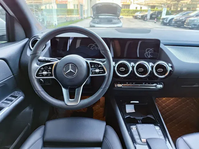 Mercedes-Benz GLA-Class — Фото автомобиля 8