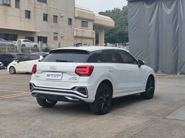 Audi Audi Q2L 2022 35 TFSI Progressive Dynamic — Фото автомобиля 7