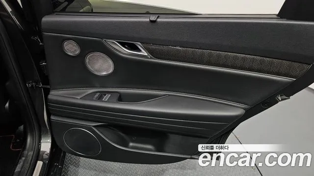Genesis G80 Бензин 3.5 турбо AWD — Фото автомобиля 21