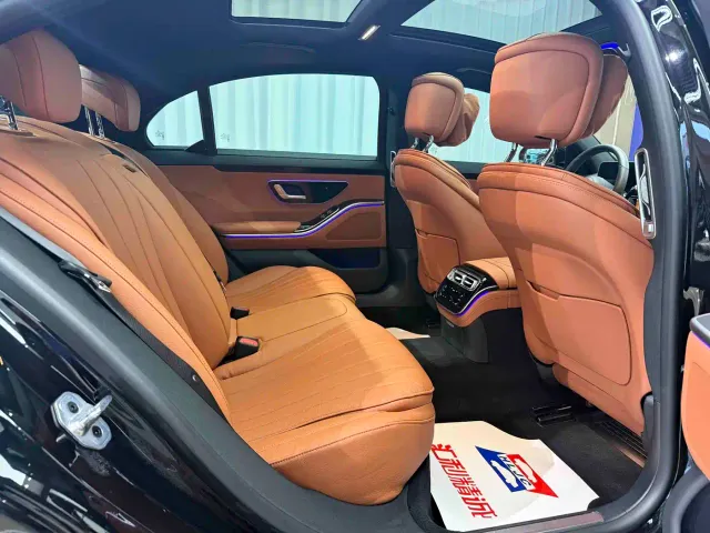 Mercedes-Benz S-Class — Фото автомобиля 17