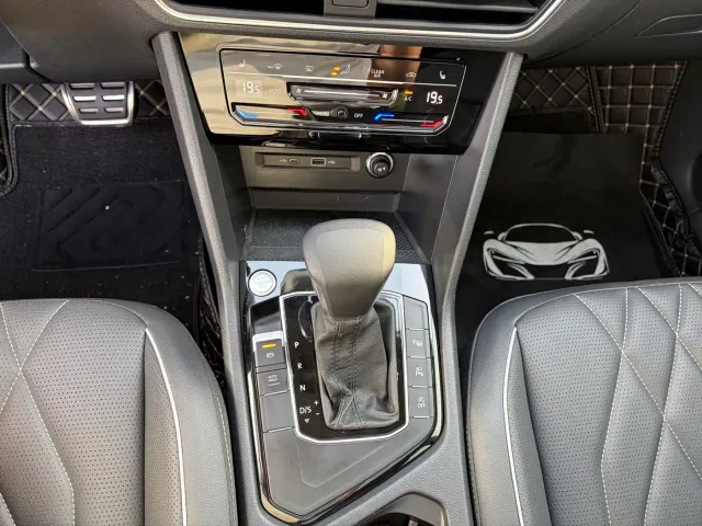 Volkswagen Tiguan L — Фото автомобиля 7