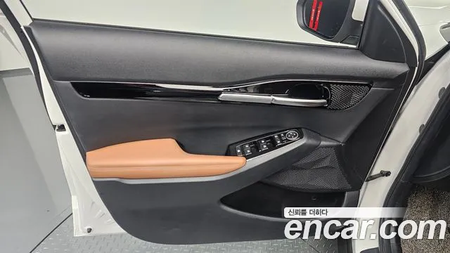 Kia Seltos New — Фото автомобиля 13