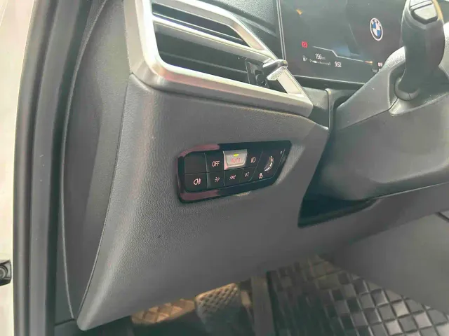 BMW 3 Series — Фото автомобиля 11