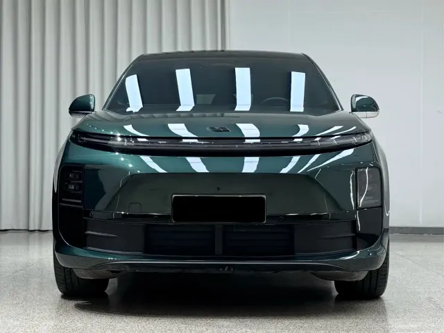 Li Auto L6 — Фото автомобиля 2