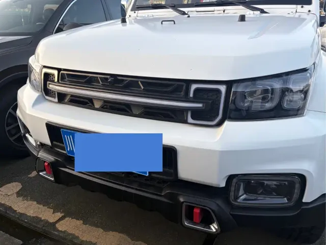 BAIC BJ40 — Фото автомобиля 2