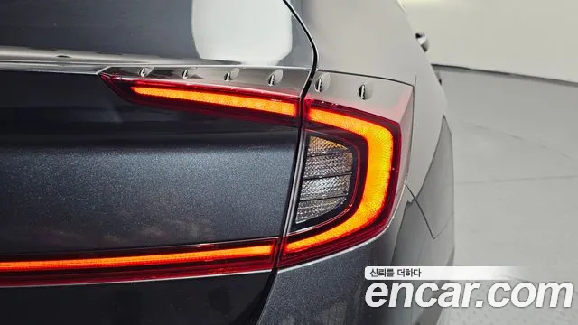 Hyundai Sonata — Фото автомобиля 8