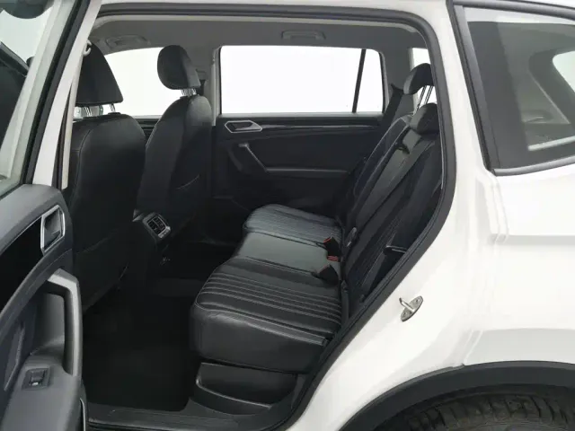 Volkswagen Tiguan L — Фото автомобиля 15