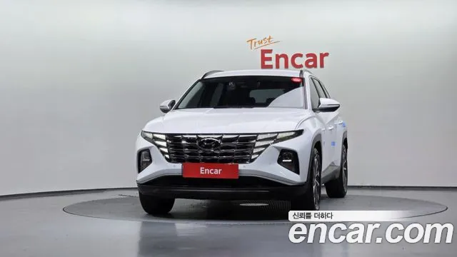 Hyundai Tucson Tucson (NX4) Бензин 1.6 турбо 2WD — Фото автомобиля 3