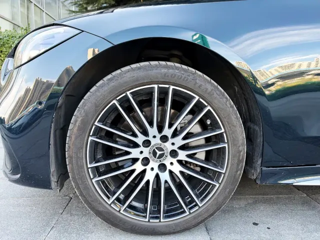 Mercedes-Benz C-Class — Фото автомобиля 13