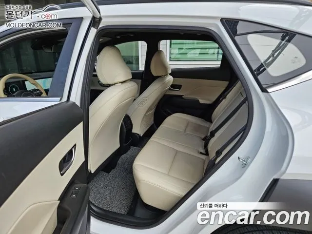 Hyundai Kona Kona (SX2) Бензин 1.6 турбо 2WD — Фото автомобиля 16
