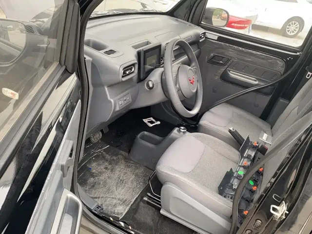 Wuling Zhiguang NEV — Фото автомобиля 19