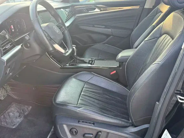 Volkswagen Passat — Фото автомобиля 9