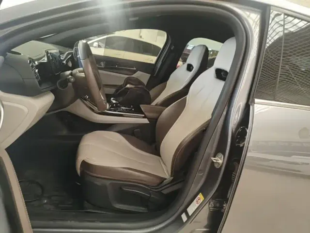 BYD Qin PLUS — Фото автомобиля 14