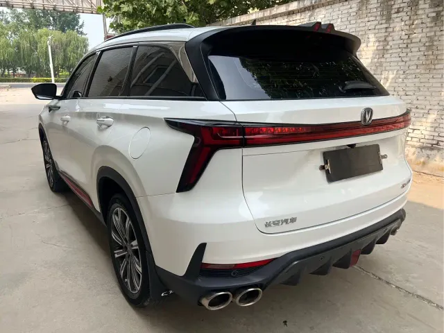 Changan CS75 Plus — Фото автомобиля 7