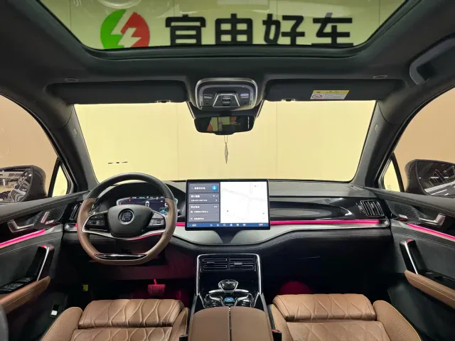 BYD Tang — Фото автомобиля 16
