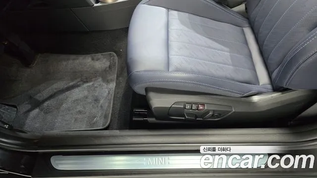Mini Cooper — Фото автомобиля 19