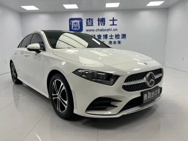 Mercedes-Benz A-Class — Фото автомобиля 3