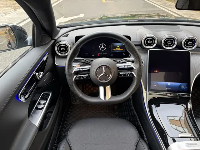 Mercedes-Benz C-Class — Фото автомобиля 15