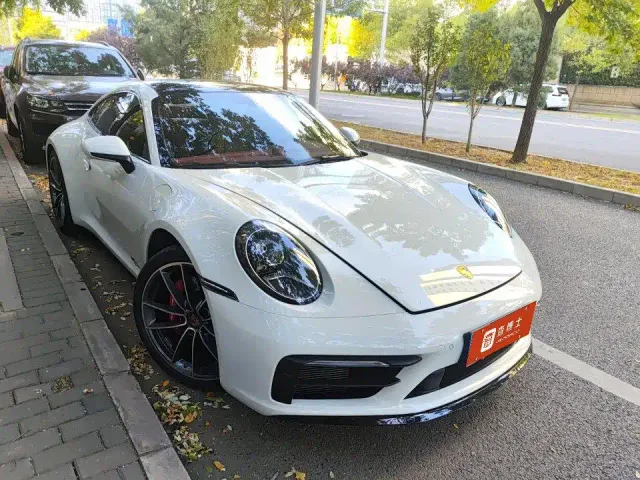 Porsche 911 — Фото автомобиля 2