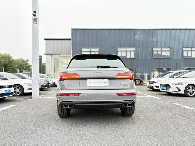 Audi Q5L — Фото автомобиля 6