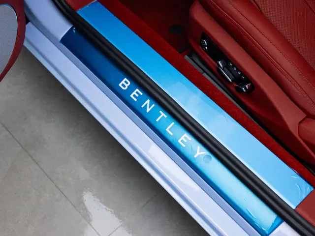 Bentley Continental — Фото автомобиля 6