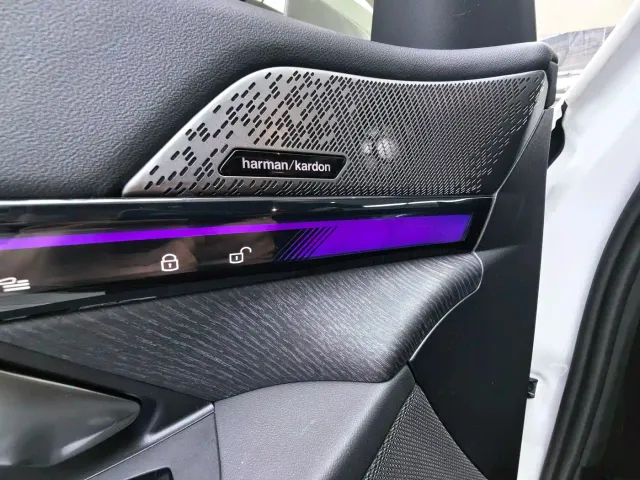 BMW 5 Series — Фото автомобиля 13