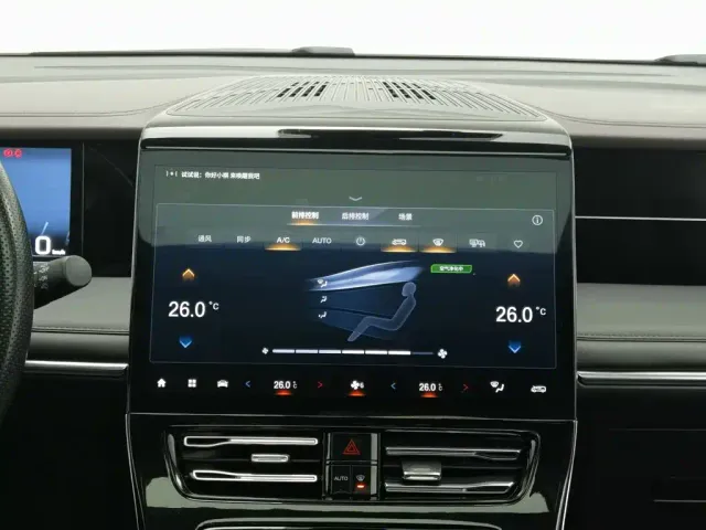 GAC Trumpchi M8 — Фото автомобиля 12