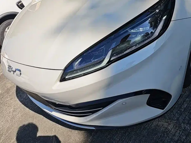 BYD Seal 06 — Фото автомобиля 23