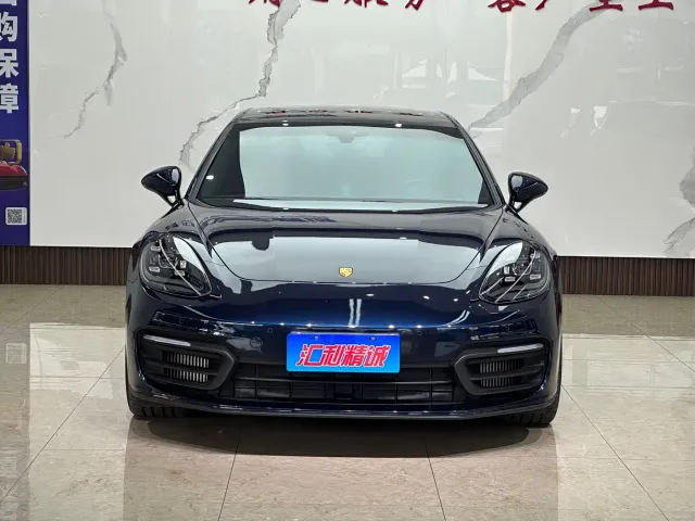 Porsche Panamera — Фото автомобиля 2