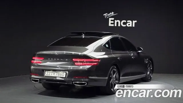Genesis G80 Бензин 3.5 турбо AWD — Фото автомобиля 2