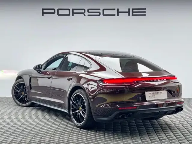 Porsche Panamera — Фото автомобиля 5