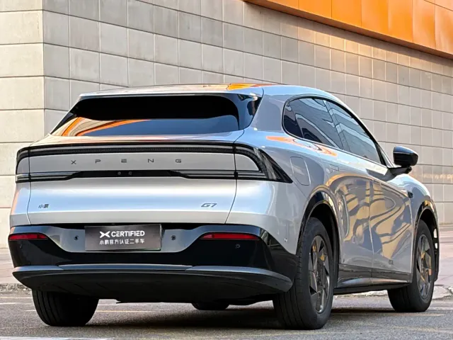 Xpeng G7 — Фото автомобиля 10