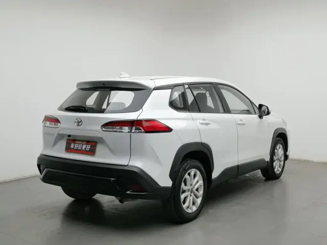 Toyota Frontlander — Фото автомобиля 2