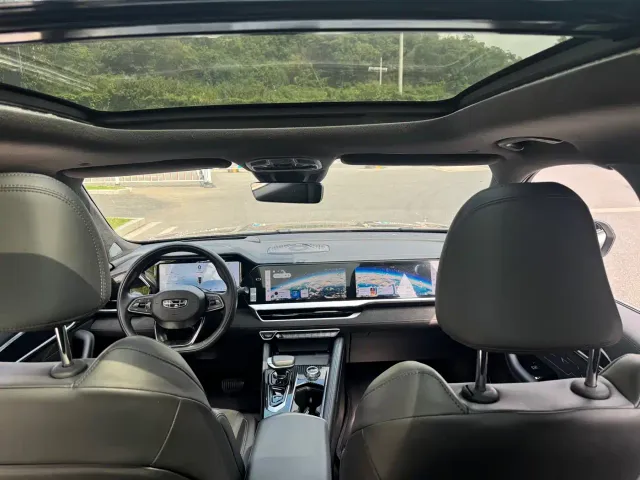 Geely Xingyue L — Фото автомобиля 16