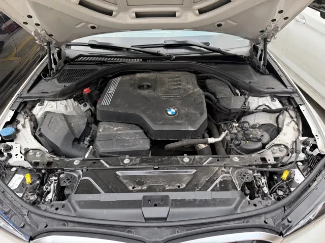 BMW 3 Series — Фото автомобиля 14